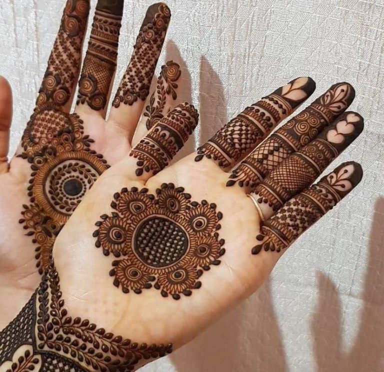 15+ Top Trending Mehndi Designs in 2024 - Story.com.pk