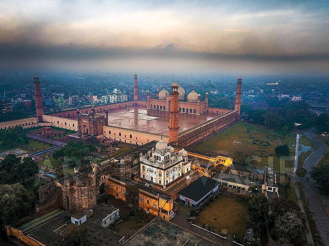 best places to visit in lahore with family