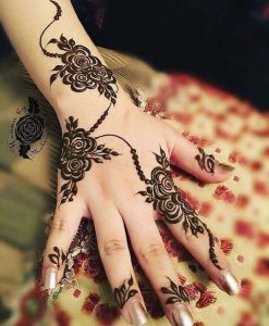 20 + Best Easy Simple Mehndi Designs 2024-2025 For Girls - Story.com.pk