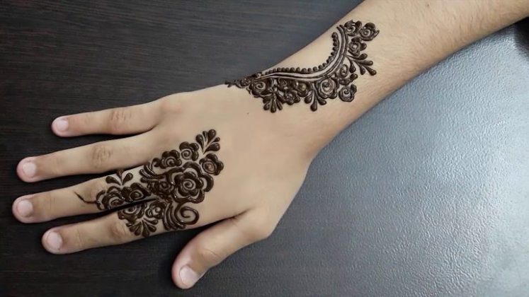 20 + Best Easy Simple Mehndi Designs 2024-2025 for Girls | Story.com.pk