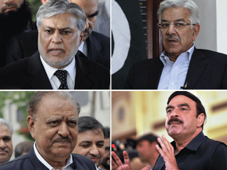 Top 5 Pakistani Politicians With Their Wives in 2025