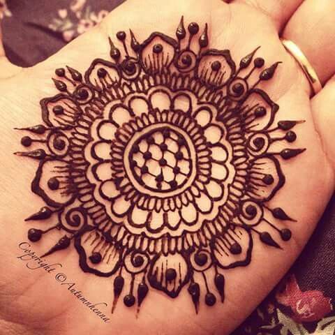 Famous and unique Tikki  Mehndi designs