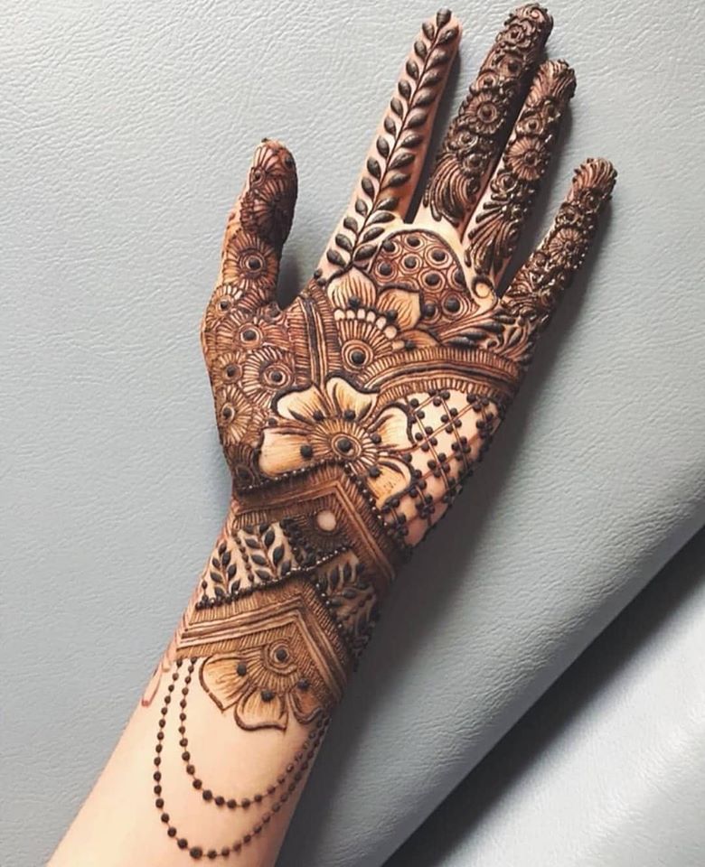 90+ Latest New Mehndi Designs for Chand Raat Eid 2022