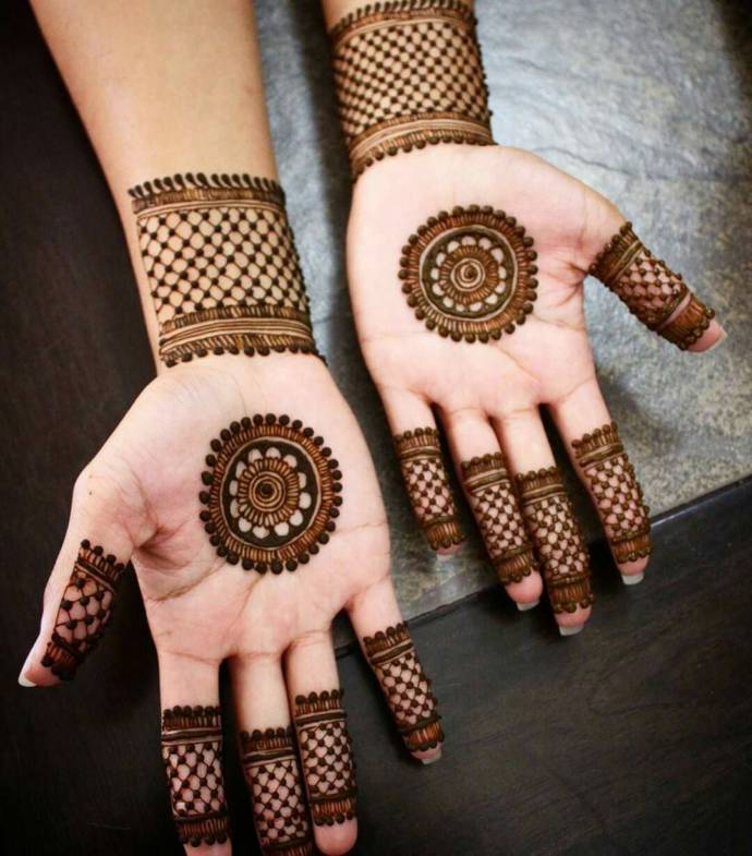 Famous and unique Tikki  Mehndi designs