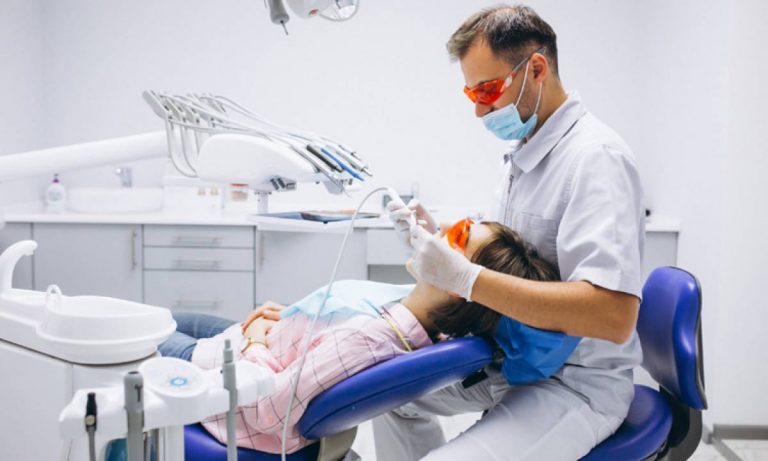 Best Dental Doctor Clinic in Lahore 2025 Best Dental Doctor Clinic in Lahore 2025