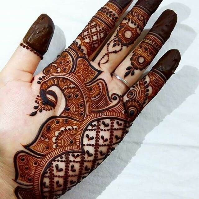 Front Hand Simple Mehndi Designs