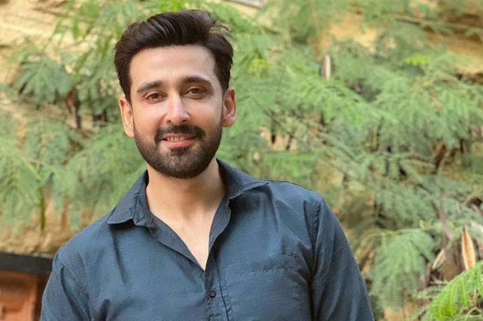 Sami Khan Biography